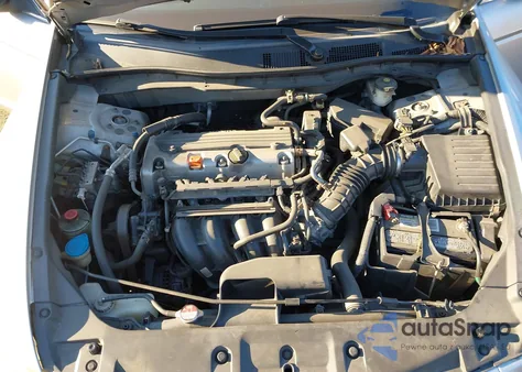 2011 Honda Accord 2.4 Se из США, поврежденный, VIN 1HGCP2F65BA153066